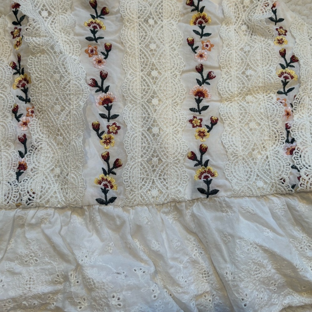 Forever 21 Top - Picture 3 of 5
